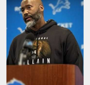 mens-detroit-lions-villain-hoodie